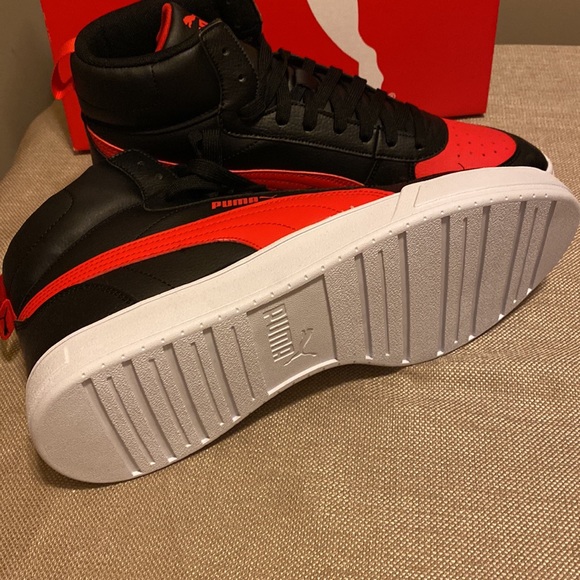 New - Puma Caven mid sneakers - Picture 6 of 8